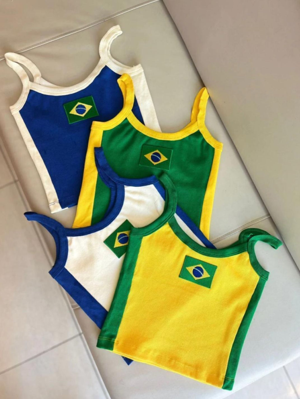 Cropped Brasil Flag