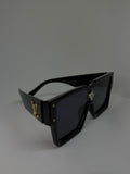Louis V. - Black